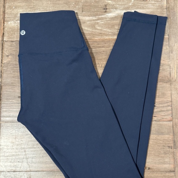 Lululemon Navy Wunder Train High-Rise Tight 28" - Picture 1 of 6